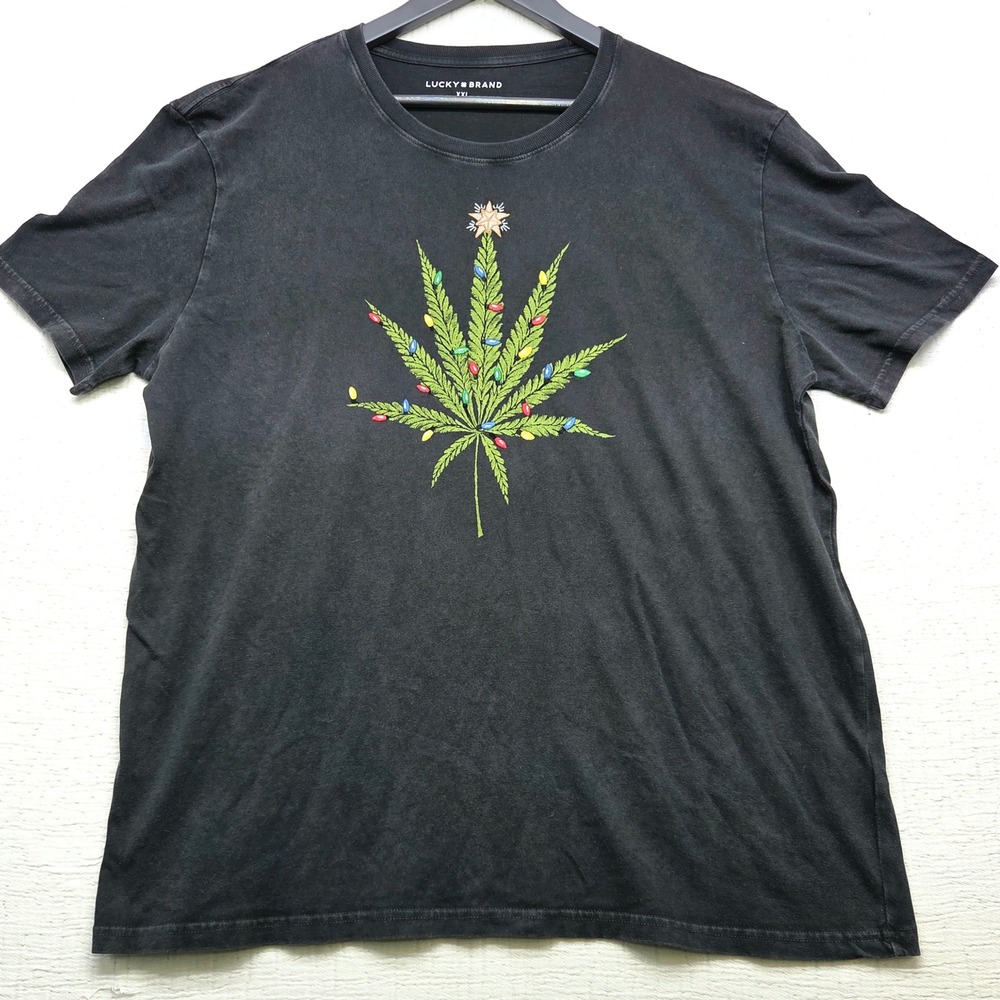 Lucky Brand Mens XXL Black Christmas Weed Pot Leaf Graphic T-Shirt Holiday Tee